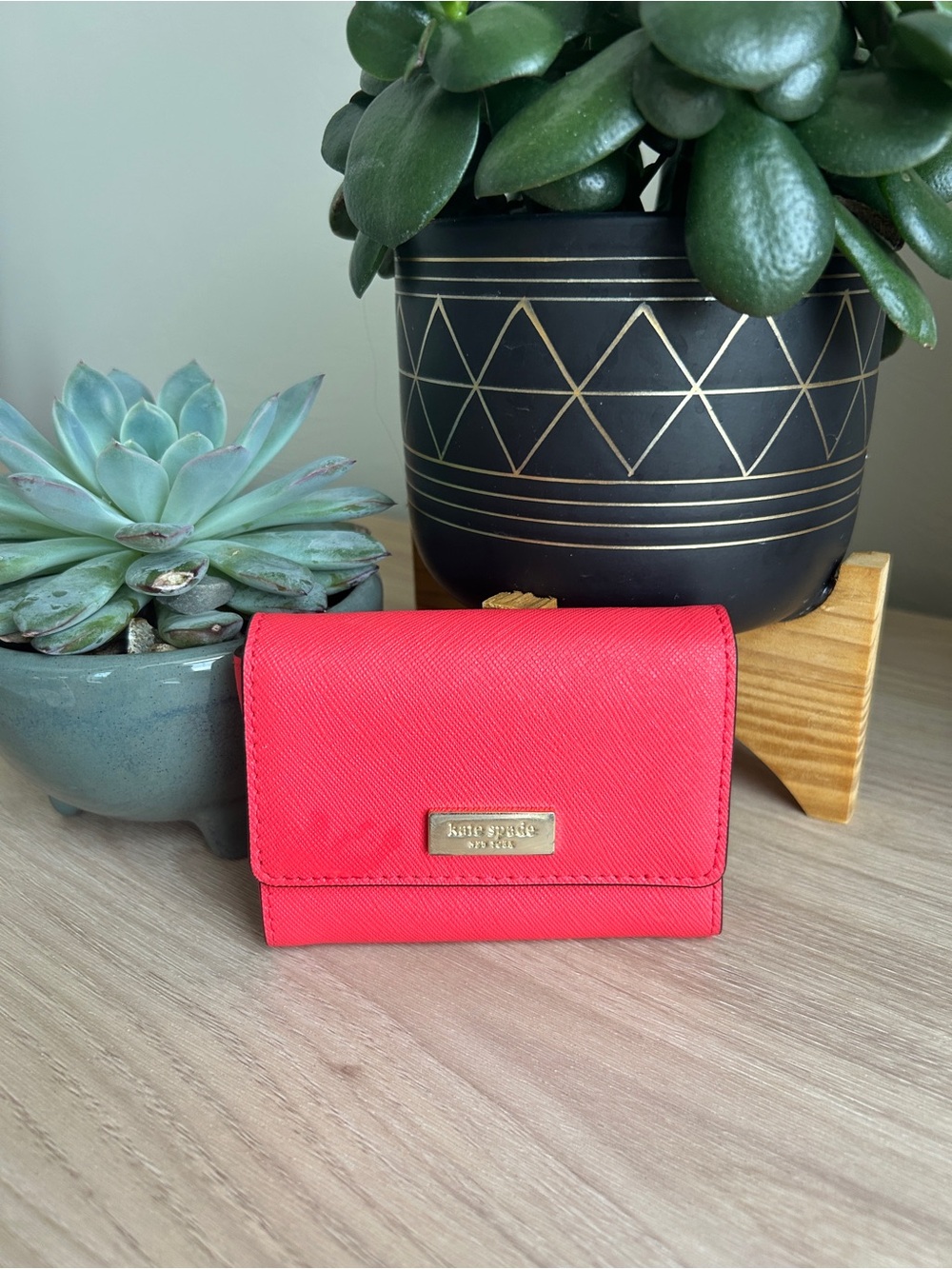 kate spade Red Saffiano Leather Compact Wallet with Gold Logo